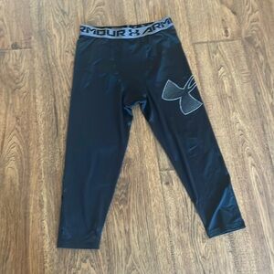 Under Armour - Boys Youth XL - excellent condition - heat gear
